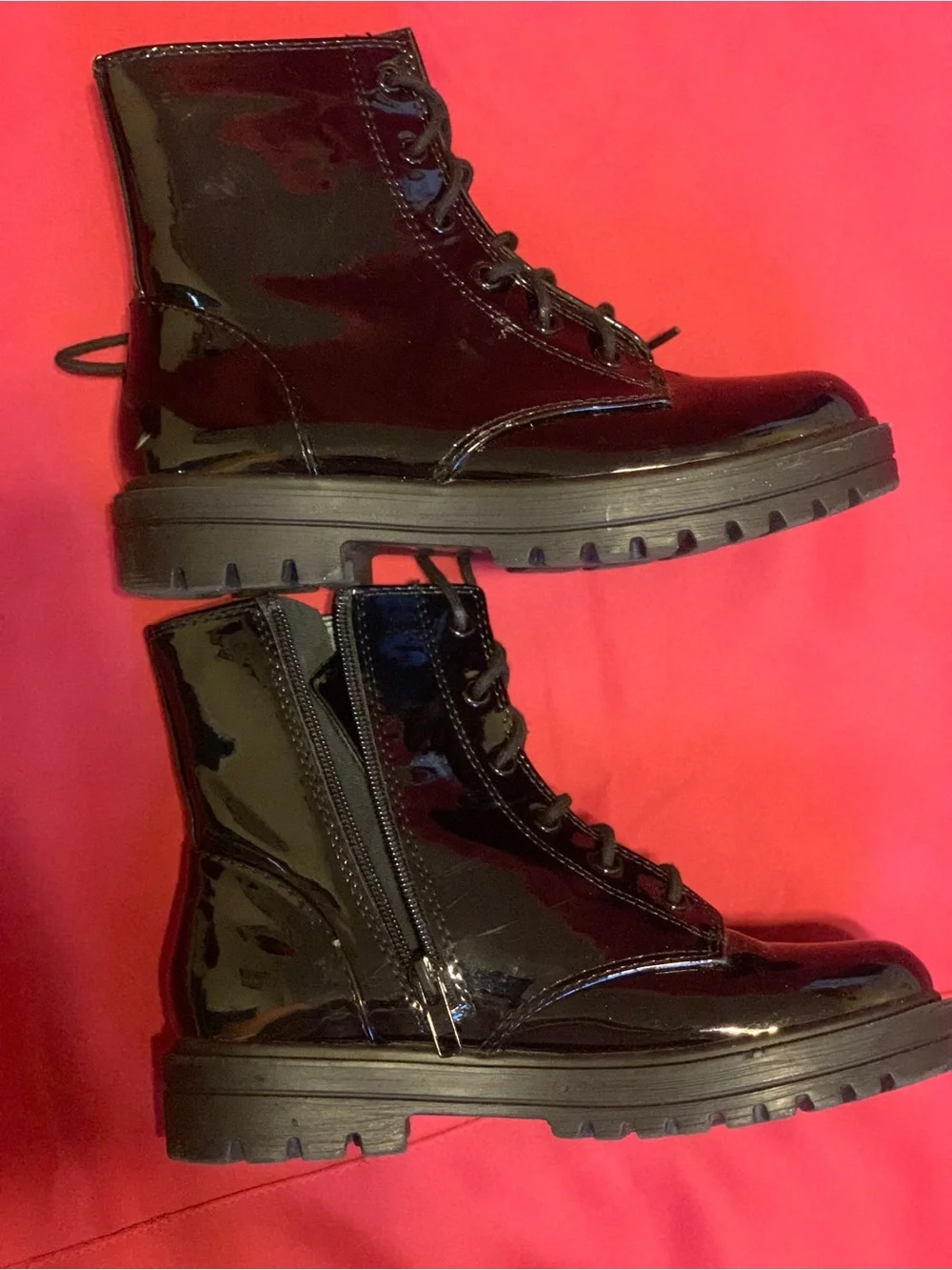Unr8Ed stylish black